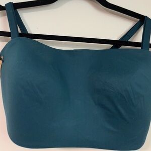 Victoria’s Secret Teal Seamless Top